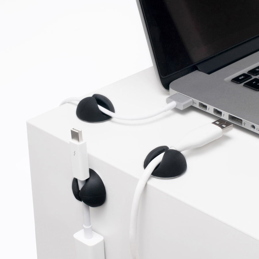 bluelounge-cabledrop-cable-anchors-cable-clip-black-6-110-length_avtblucdbl - 2