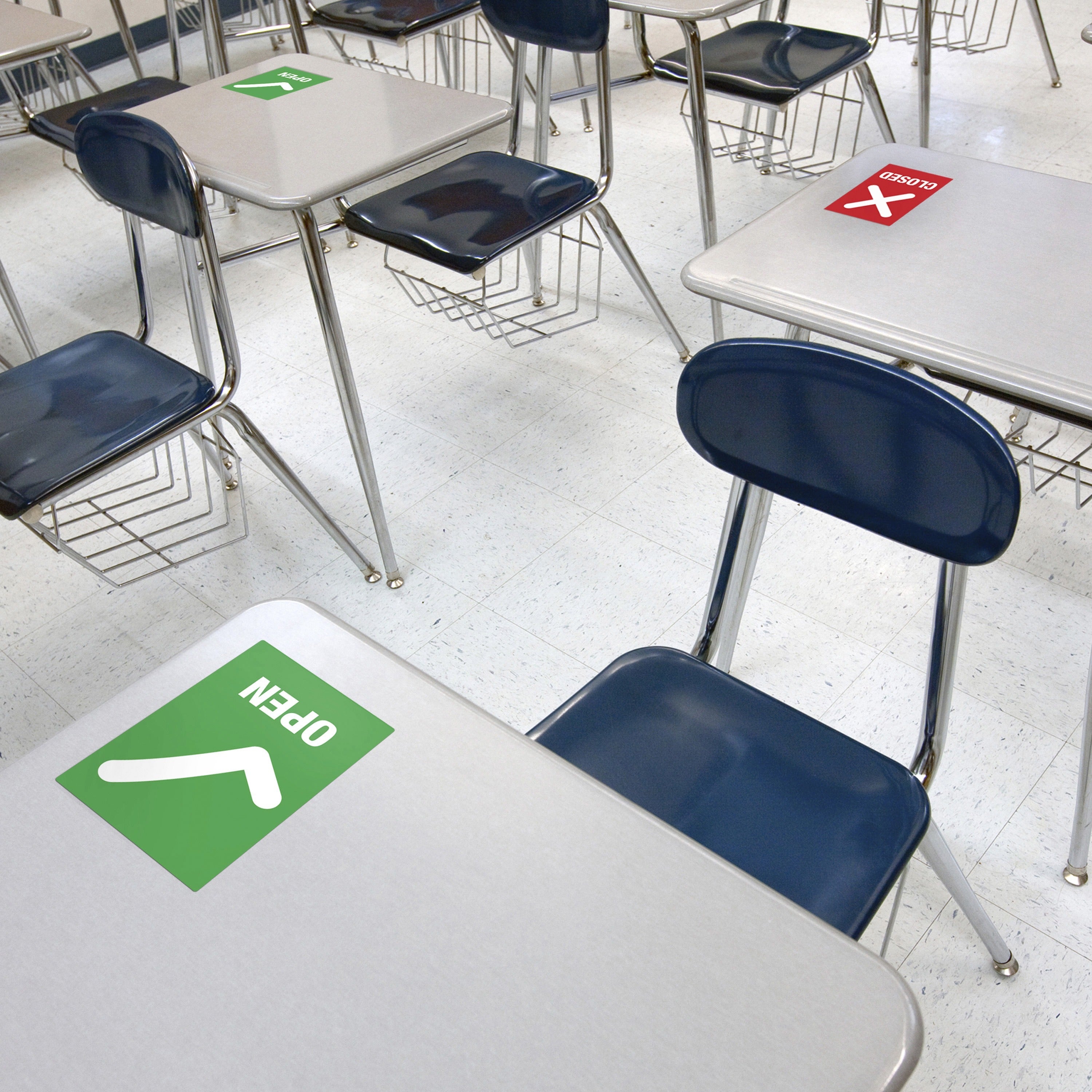 avery-surface-safe-open-closed-table-chair-decals-10-open-closed-print-message-4-width-x-6-height-rectangular-shape-white-print-message-color-water-resistant-pre-printed-chemical-resistant-abrasion-resistant-tear-resistant-dur_ave83070 - 2