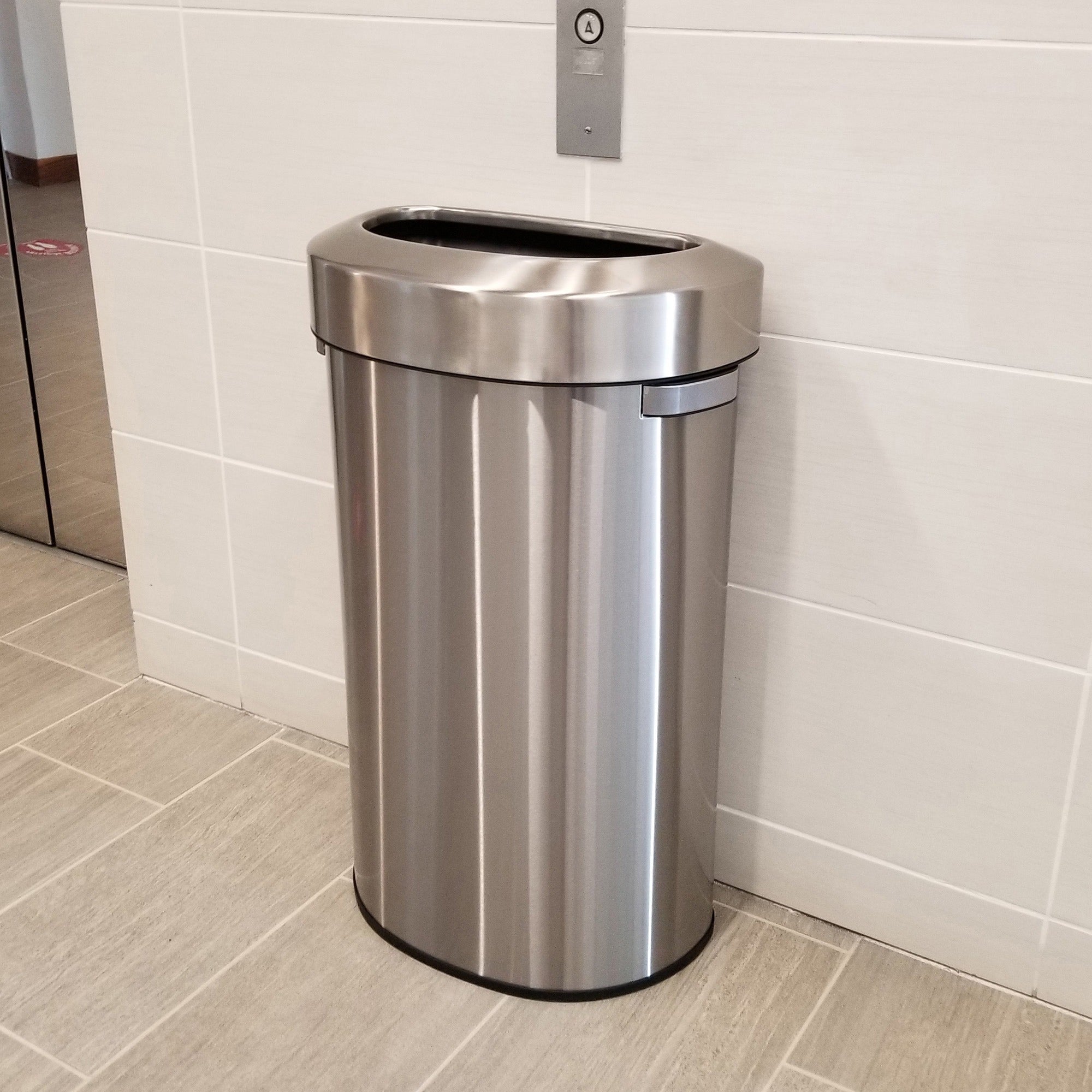 hls-commercial-semi-round-open-top-trash-can-23-gal-capacity-half-round-fingerprint-proof-smudge-resistant-durable-handle-33-height-x-124-width-x-198-depth-stainless-steel-silver-1-each_hlchls23dot - 2