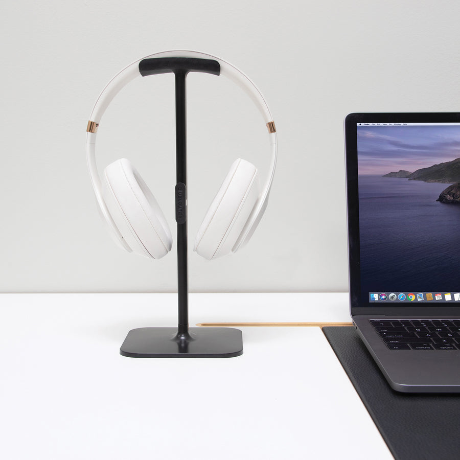 Bluelounge Posto 2.0 Headphone Stand - 10" Height x 4" Width - Desktop, Desk - Aircraft Aluminum, Plastic - Black - 2