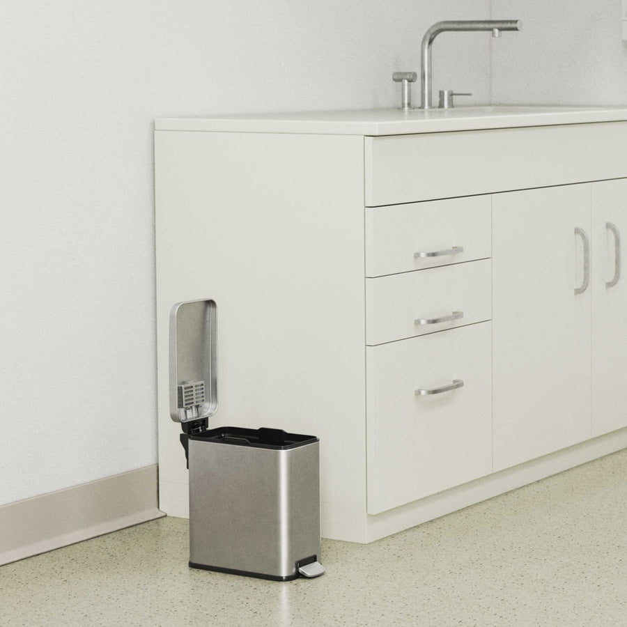 hls-commercial-fire-rated-soft-step-trash-can-3-gal-capacity-pedal-control-durable-smooth-lid-closure-fingerprint-proof-fire-retardant-removable-inner-bin-handle-138-height-x-65-width-stainless-steel-silver-1-each_hlchlss03rfr - 2