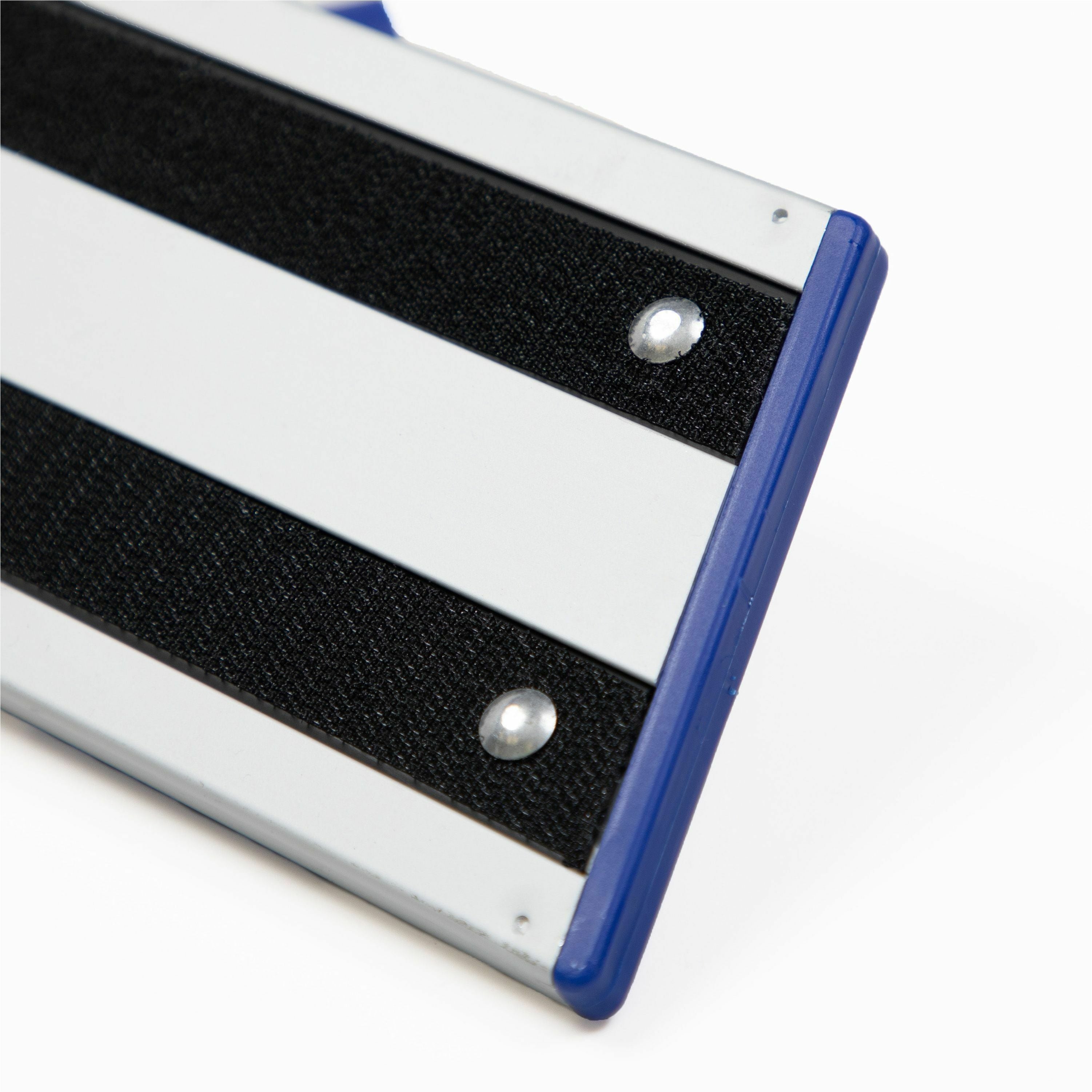 monarch-smart-rags-18-lockable-mop-frame-lightweight-hook-&-loop-strip-black-silver-aluminum-1-each_monm700018 - 2