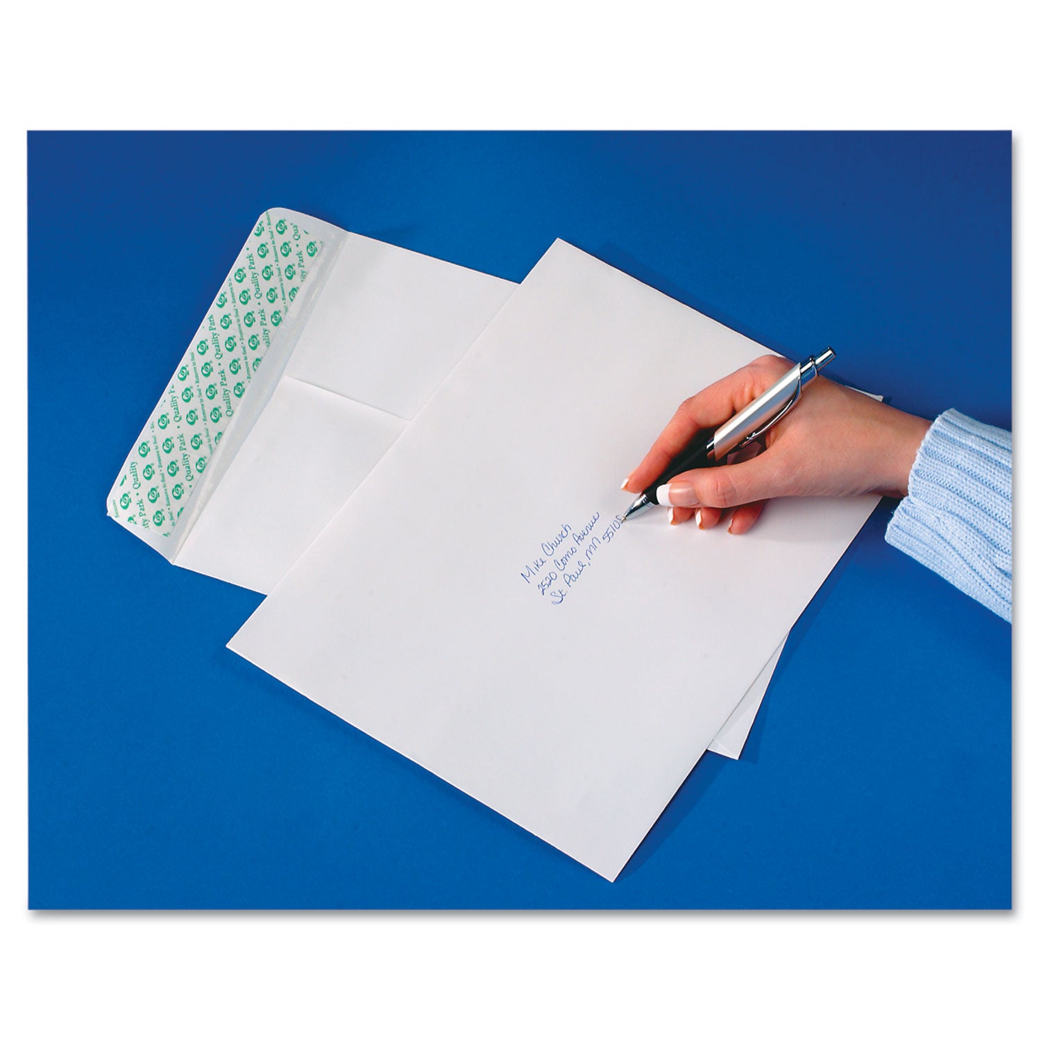 Tech-No-Tear Catalog Envelope, Paper Exterior, #10 1/2, Cheese Blade Flap, Self-Adhesive Closure, 9 x 12, White, 100/Box -