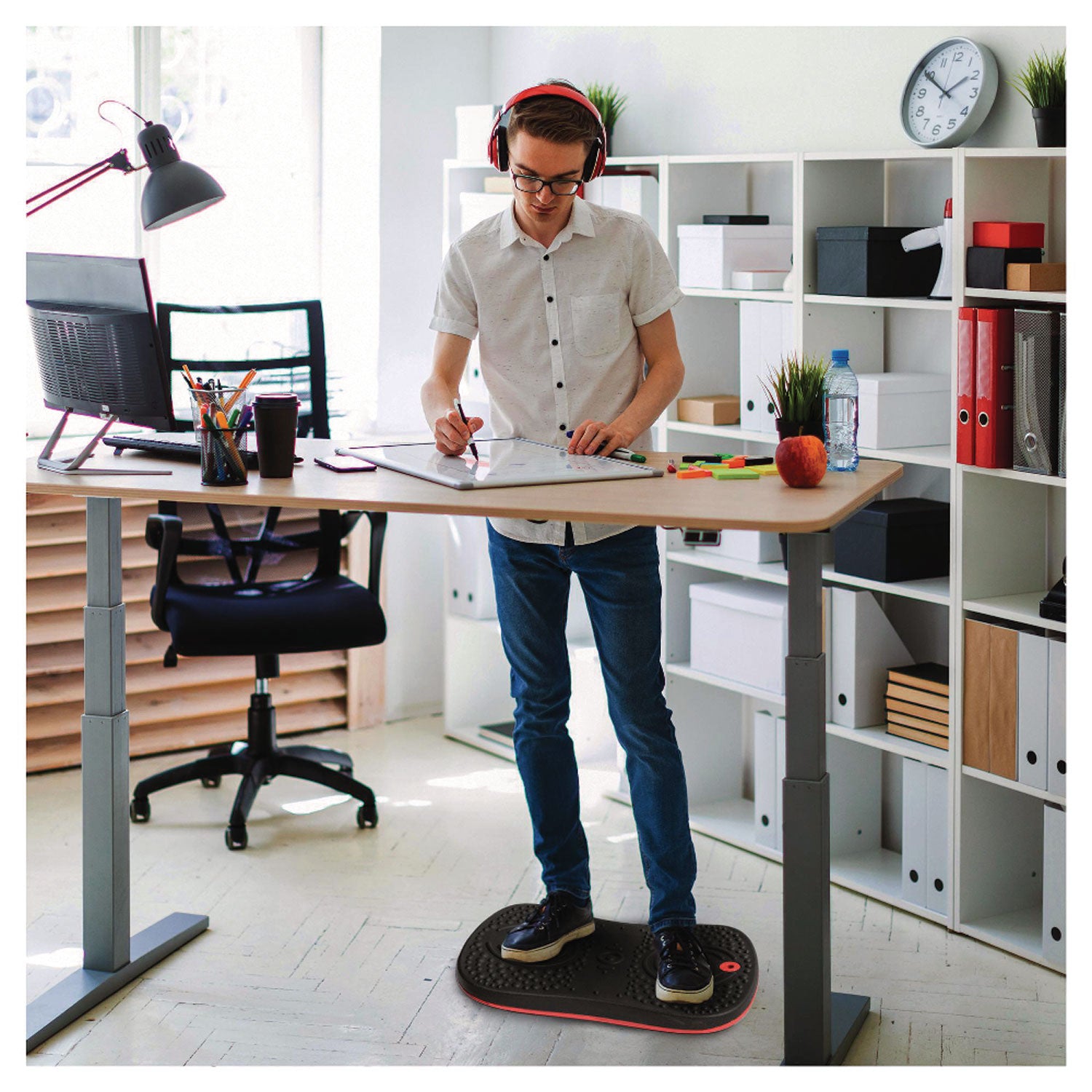 AFS-TEX Active Balance Board, 14w x 20d x 2.5h, Black - 2