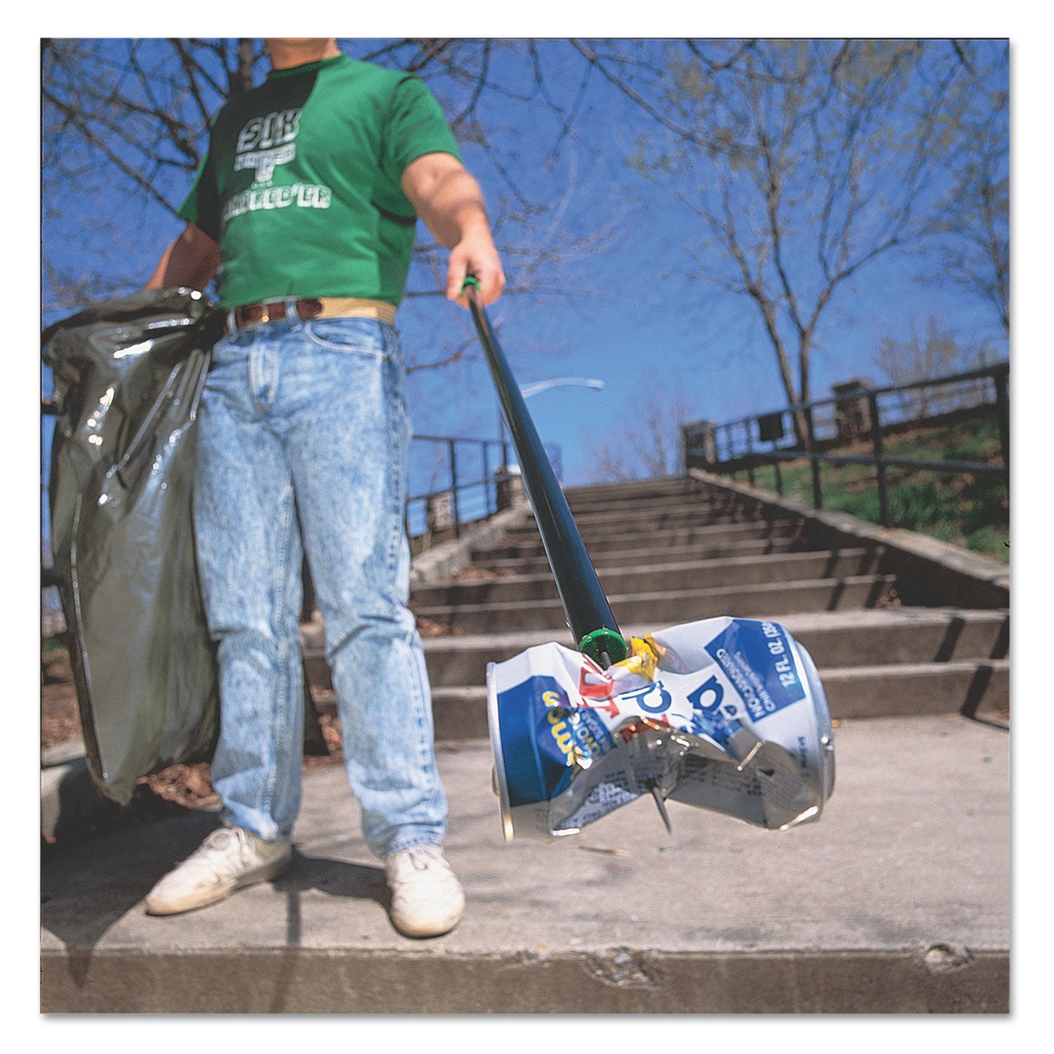 peoples-paper-picker-pin-pole-42-black-green_ungpppp - 2