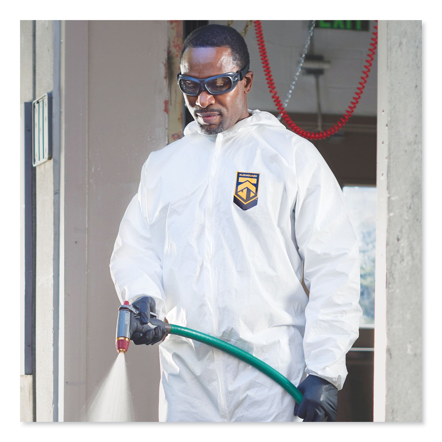 a40-elastic-cuff-and-ankles-hooded-coveralls-2x-large-white-25-carton_kcc44325 - 2