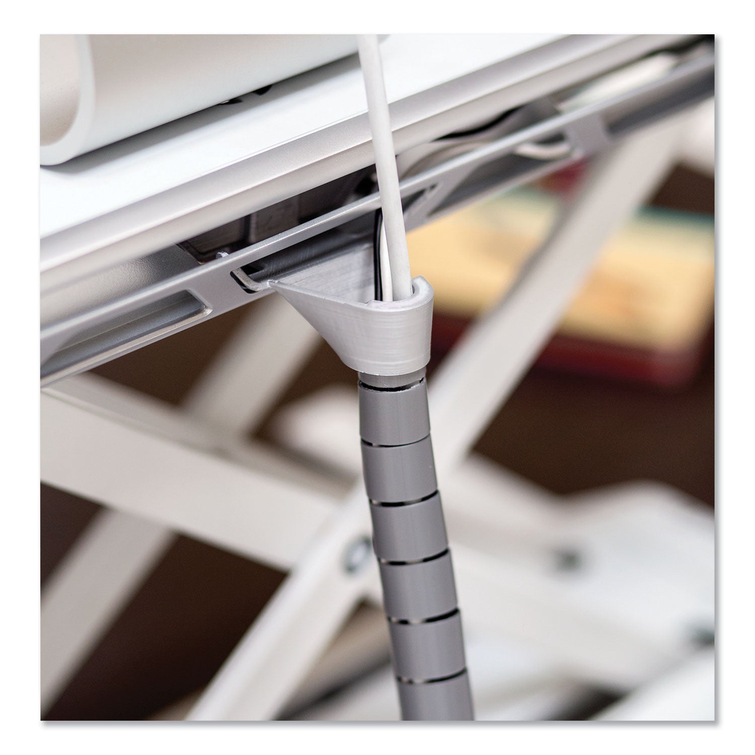 Lotus Sit-Stands Workstation, 32.75" x 24.25" x 5.5" to 22.5", Black - 8