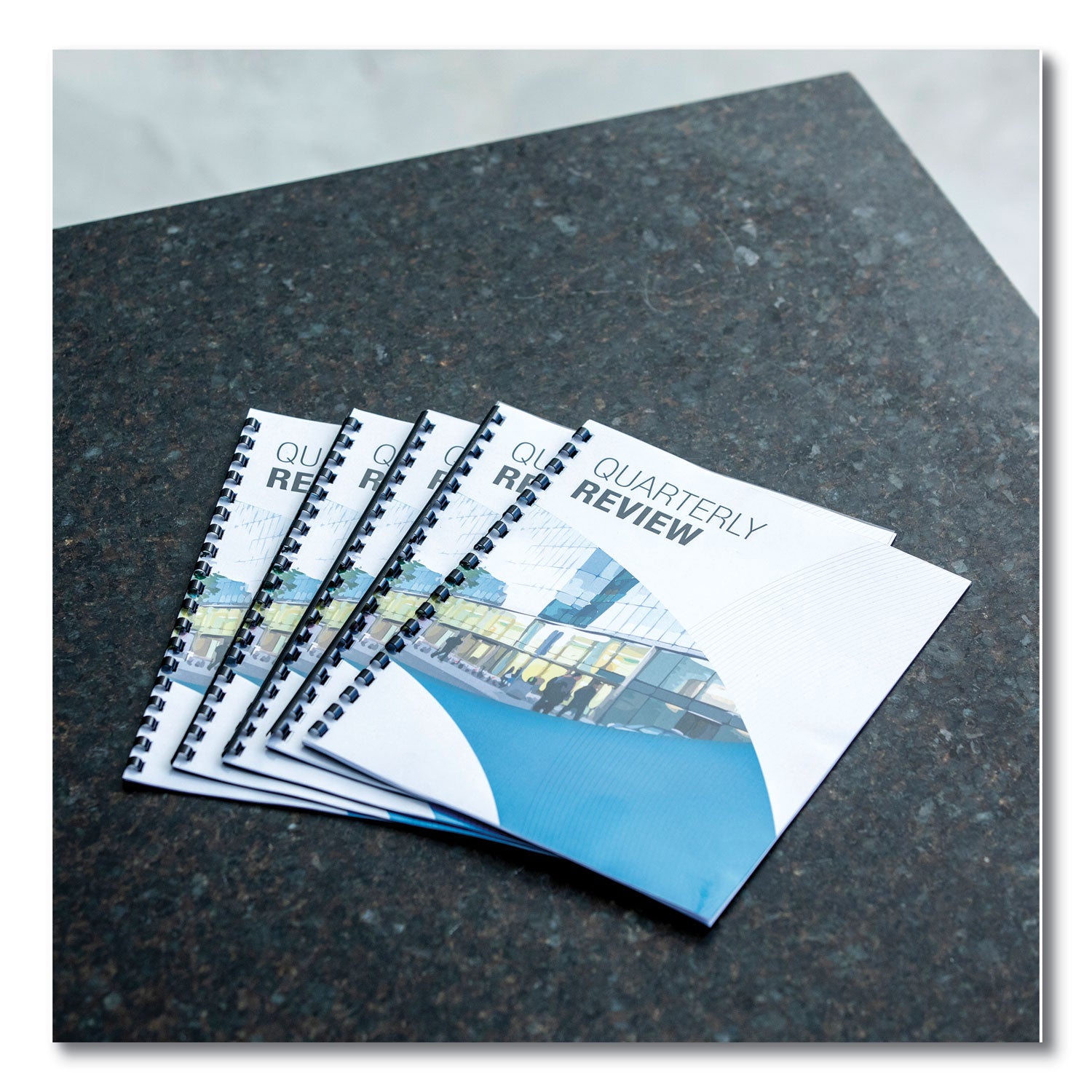 Plastic Comb Bindings, 5/8" Diameter, 120 Sheet Capacity, Black, 100/Pack -