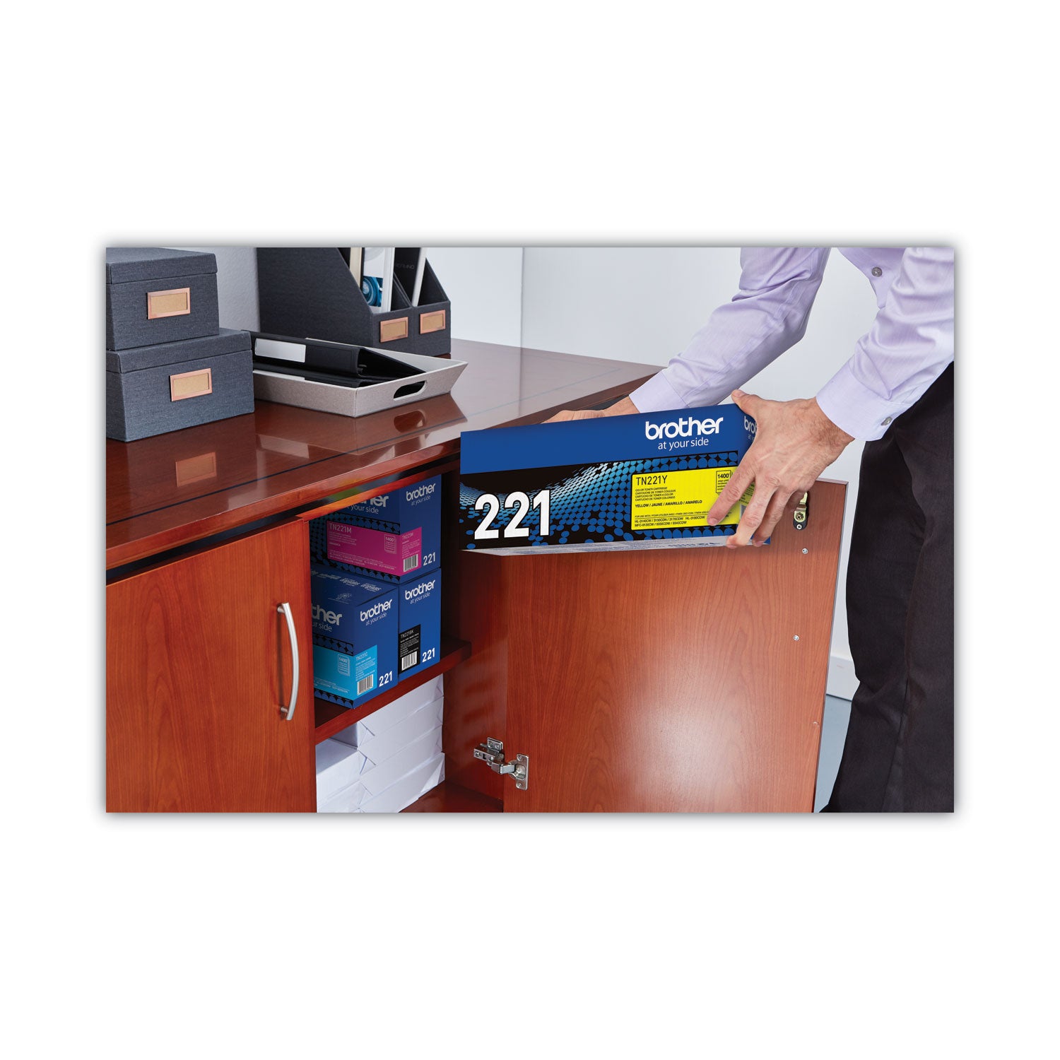 tn221y-toner-1400-page-yield-yellow_brttn221y - 2