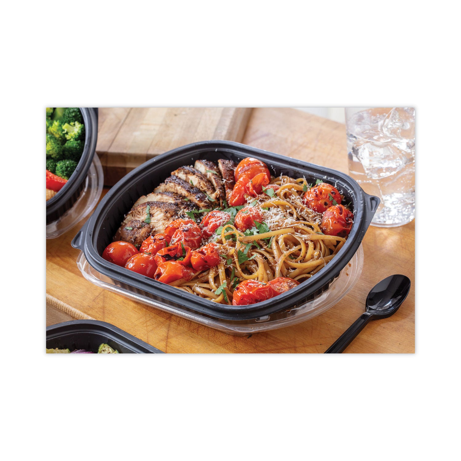 clearview-micromax-microwavable-container-36-oz-938-x-8-x-15-black-plastic-250-carton_pct0cn846360000 - 2