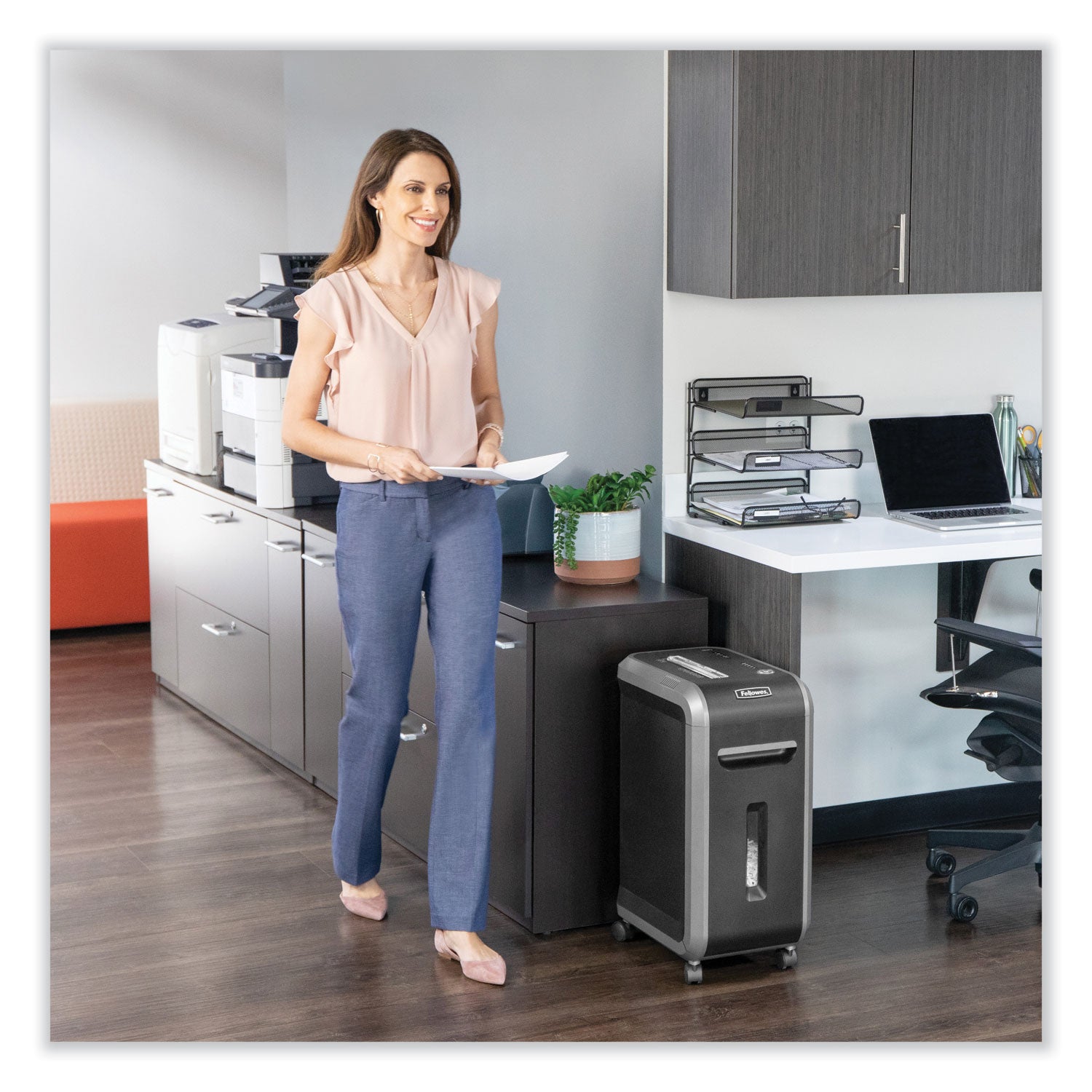 Powershred 99Ci 100% Jam Proof Cross-Cut Shredder, 18 Manual Sheet Capacity -