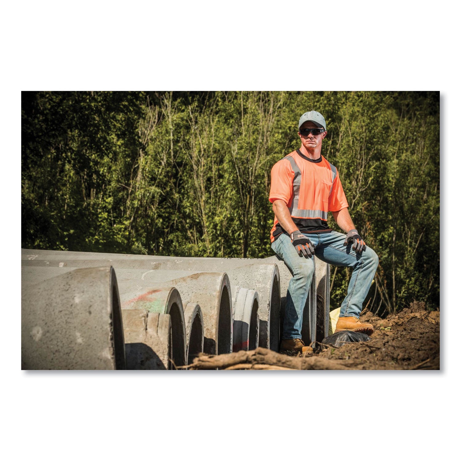 glowear-8289bk-class-2-hi-vis-t-shirt-with-black-bottom-4x-large-orange-ships-in-1-3-business-days_ego22518 - 2