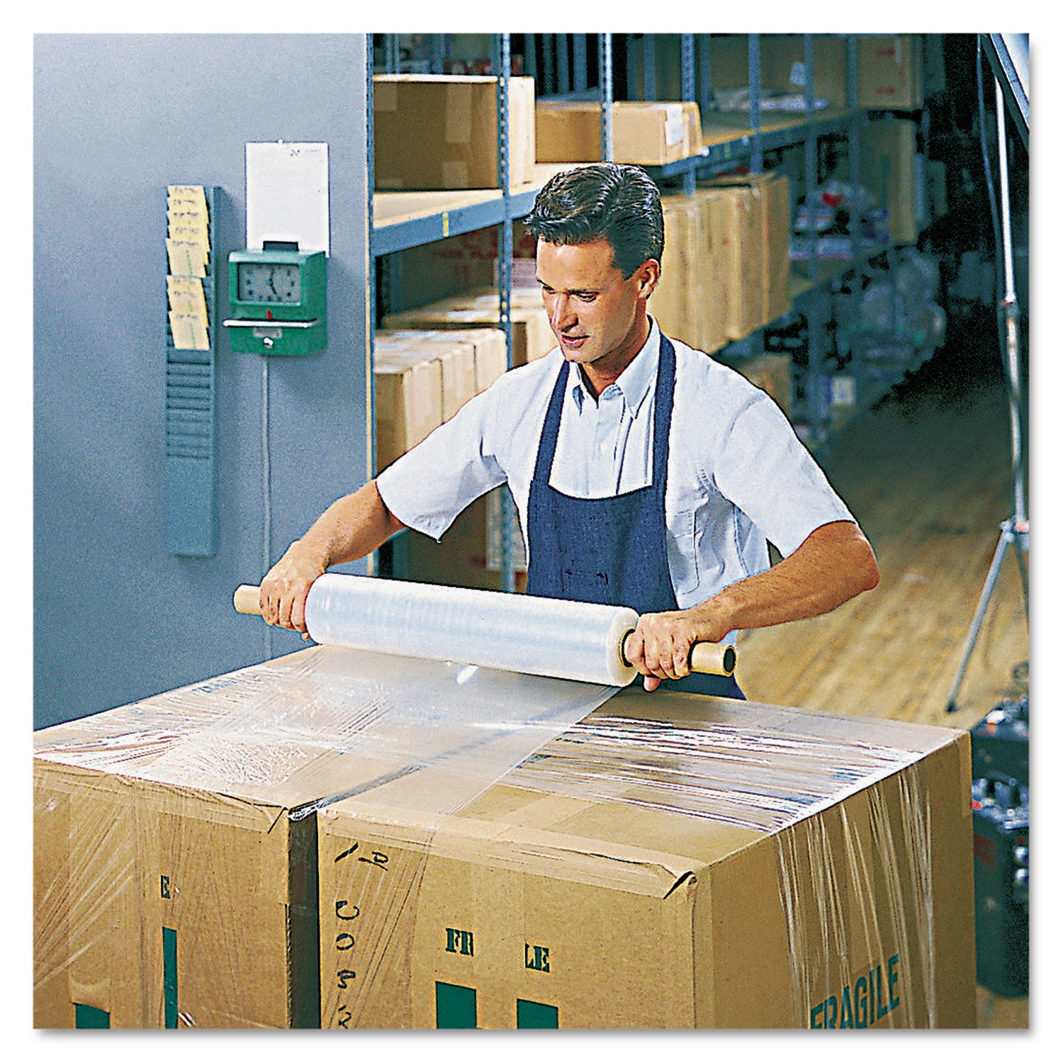 Stretch Film with Preattached Handles, 20" x 1,000 ft, 20 mic (80-Gauge), Clear, 4/Carton -