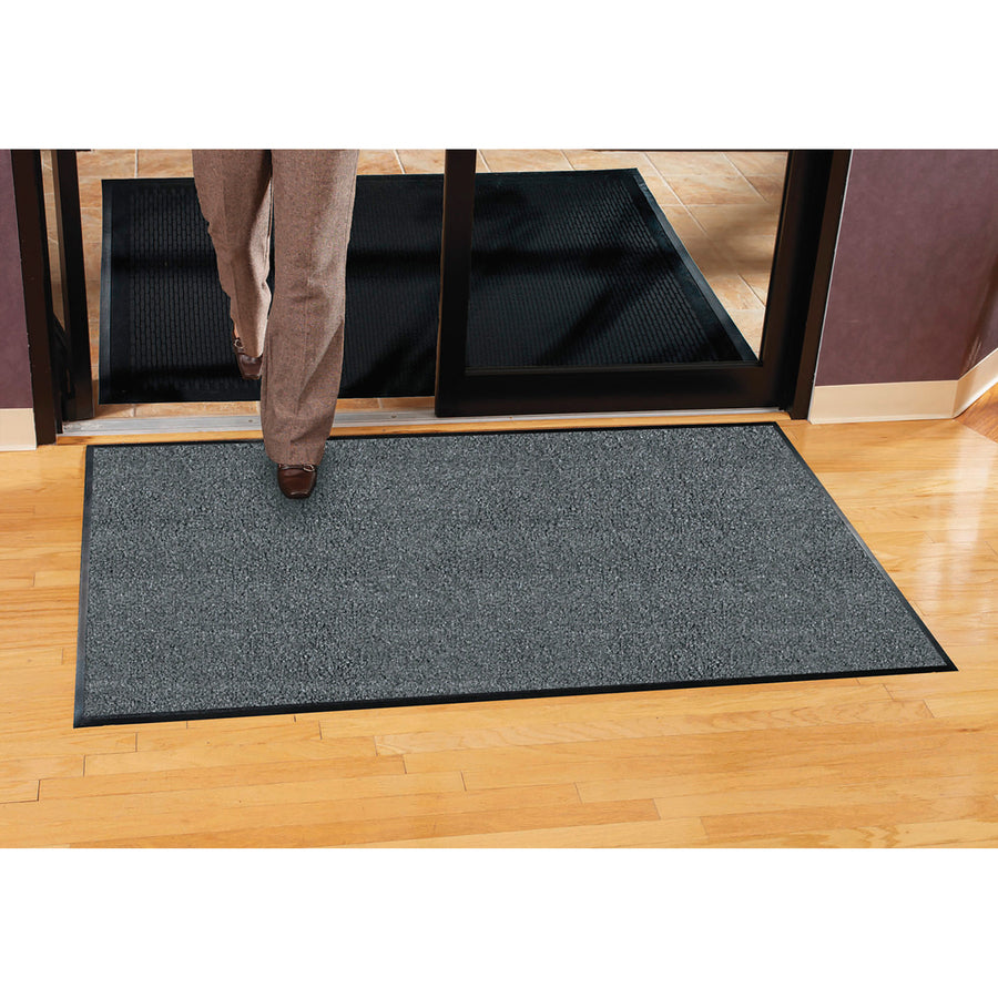 Genuine Joe Platinum Series Indoor Wiper Mats - Warehouse, Indoor - 56" Length x 33.50" Width - Nylon, Rubber - Gray - 1Each - 