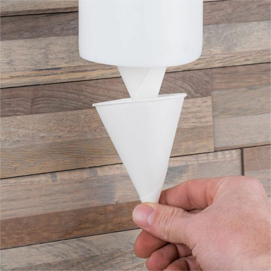 Solo Eco-Forward 4 oz Treated Paper Cone Water Cups - 200 / Pack - Cone - 25 / Carton - White - Paper - Cold Drink - 4