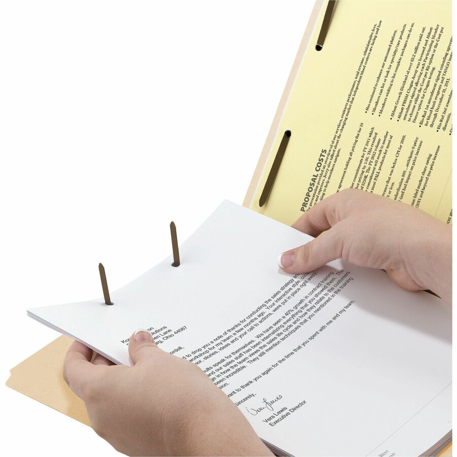 Fastener Folder with Divider, 0.75" Expansion, 1 Divider, 4 Fasteners, Letter Size, Manila Exterior, 50/Box