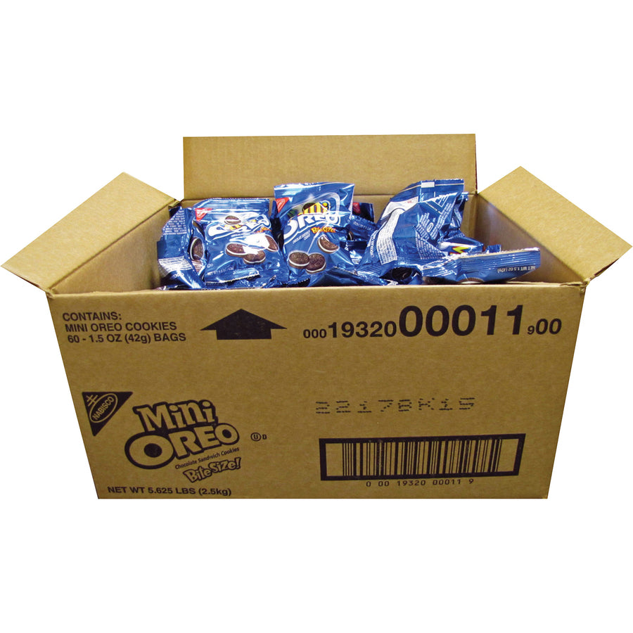 oreo-mini-chocolate-sandwich-cookies-vanilla-chocolate-packet-1-serving-pack-175-oz-60-carton_nfg0001 - 2