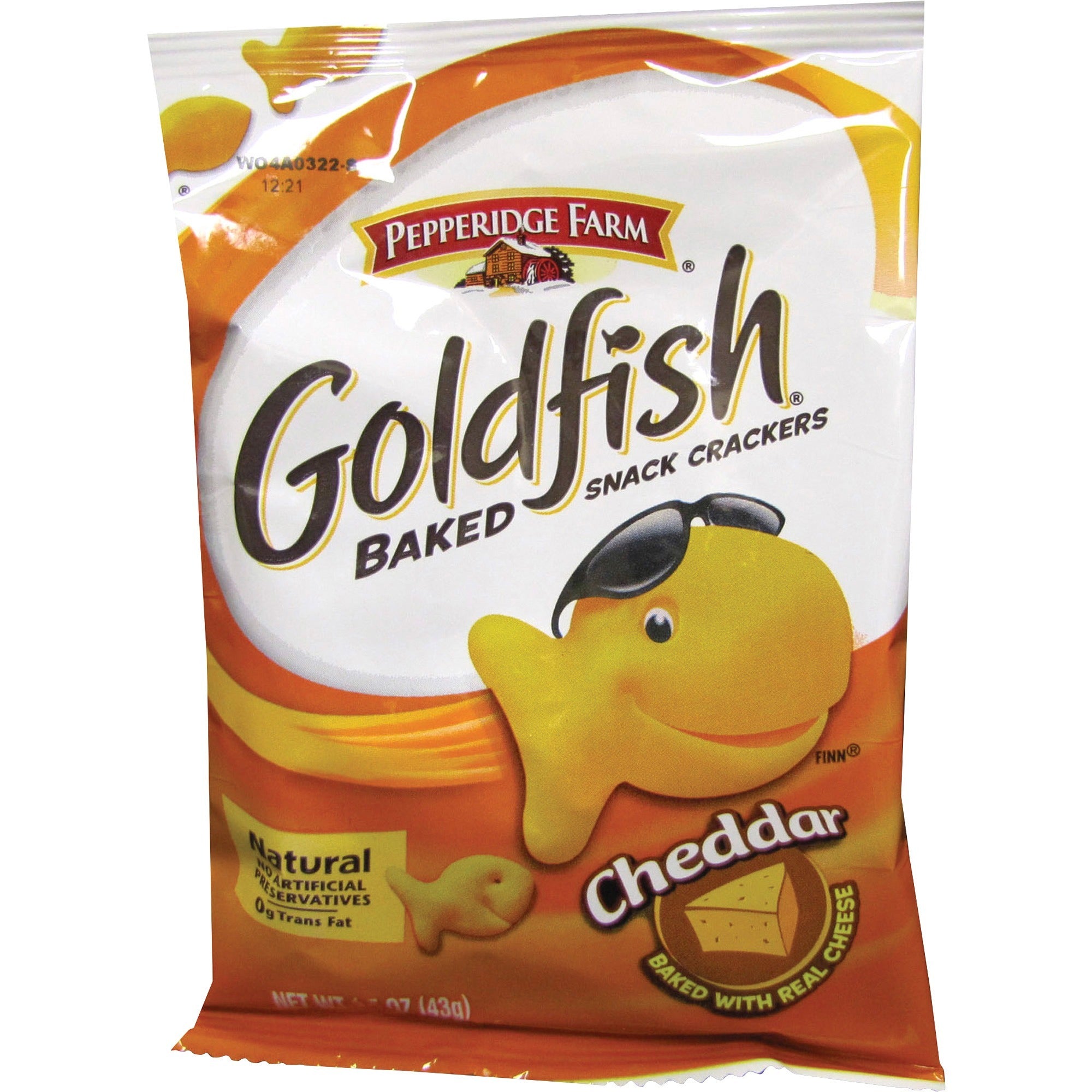 goldfish-pepperidge-farm-goldfish-shaped-crackers-trans-fat-free-cheddar-1-serving-bag-150-oz-72-carton_cam13539 - 1
