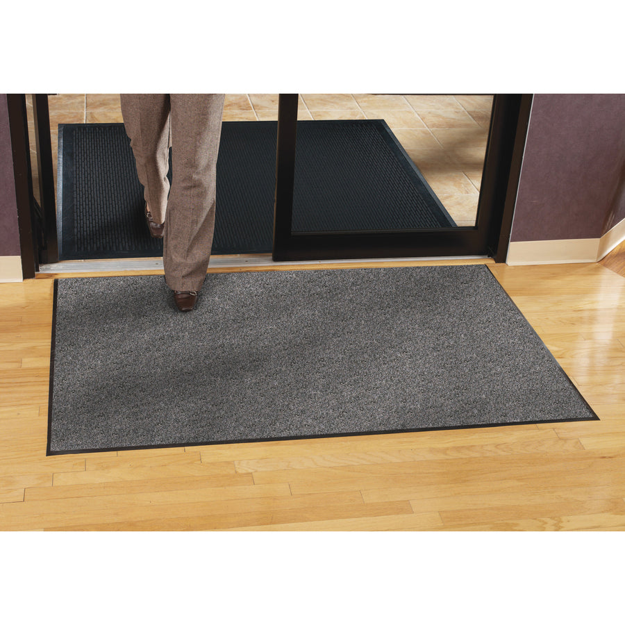 Genuine Joe Silver Series Indoor Entry Mat - Building, Carpet, Hard Floor - 10 ft Length x 36" Width - Plush - Charcoal - 1Each - 