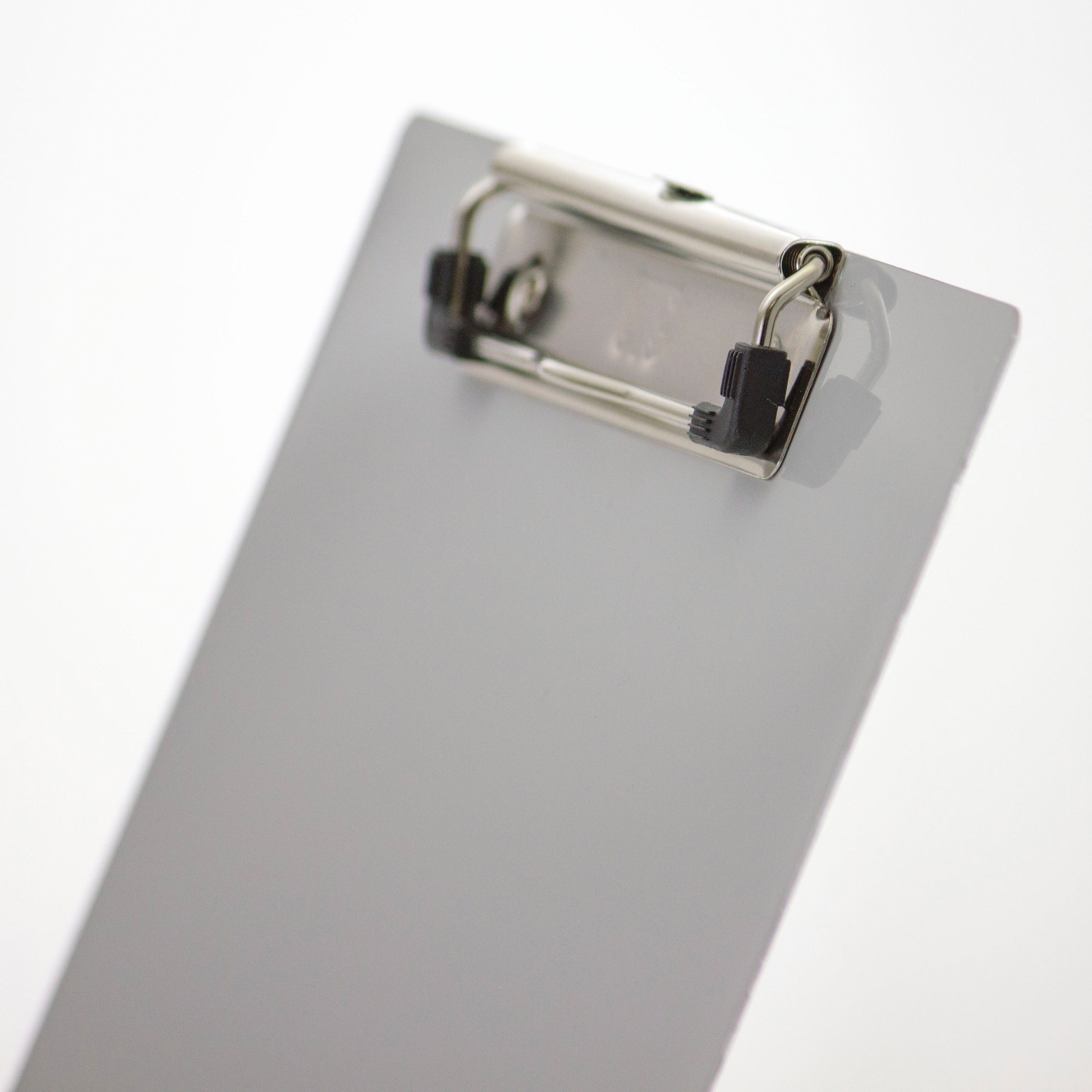 officemate-aluminum-clipboard-8-1-2-x-11-aluminum-silver-1-each_oic83211 - 3