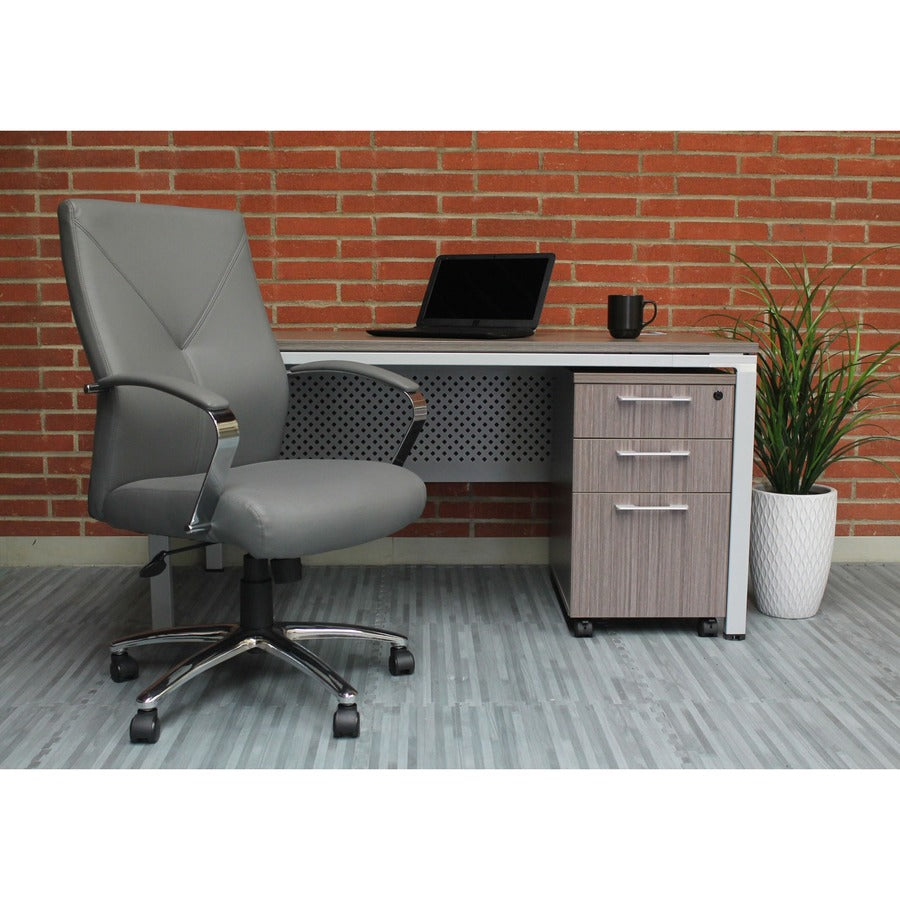 Boss B10101 Executive Chair - Gray LeatherPlus Seat - Gray Leather, Polyurethane Back - Chrome, Black Chrome Frame - 5-star Base - 1 Each - 7