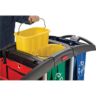 rubbermaid-commercial-10-quart-sanitizing-caddy-250-gal-8-x-14-x-75-yellow-6-carton_rcp9t8200ywct - 2
