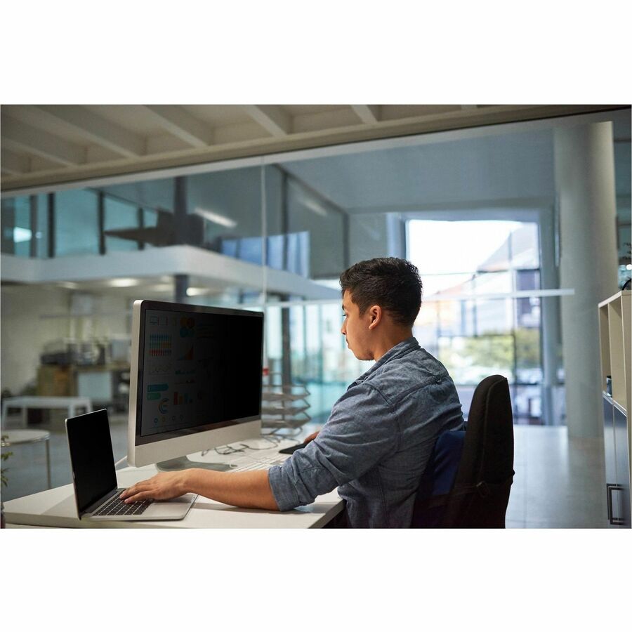 3M Privacy Filter for 32in Monitor, 16:9, PF320W9B - For 32" Widescreen LCD Monitor - 16:9 - Scratch Resistant, Fingerprint Resistant, Dust Resistant - Anti-glare