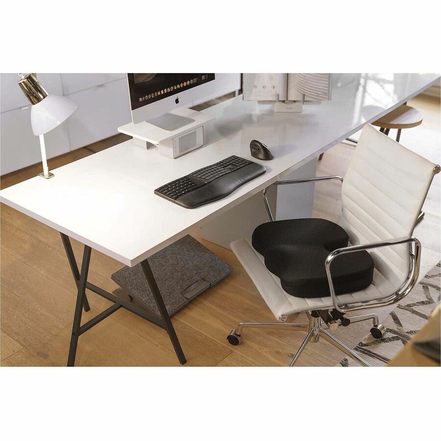 Kensington Premium Cool-Gel Seat Cushion - 14" x 18" - Gel Filling - Fabric Cover - Foam - Comfortable, Durable, Anti-slip, Ergonomic Design, Machine Washable, Carrying Strap - Black - 1Each