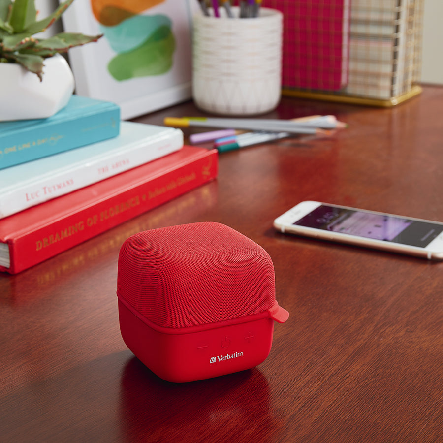 verbatim-bluetooth-speaker-system-red-100-hz-to-20-khz-truewireless-stereo-battery-rechargeable-1-pack_ver70225 - 3