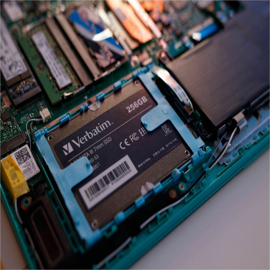 verbatim-256gb-vi550-sata-iii-25-internal-ssd-560-mb-s-maximum-read-transfer-rate-3-year-warranty_ver49351 - 8