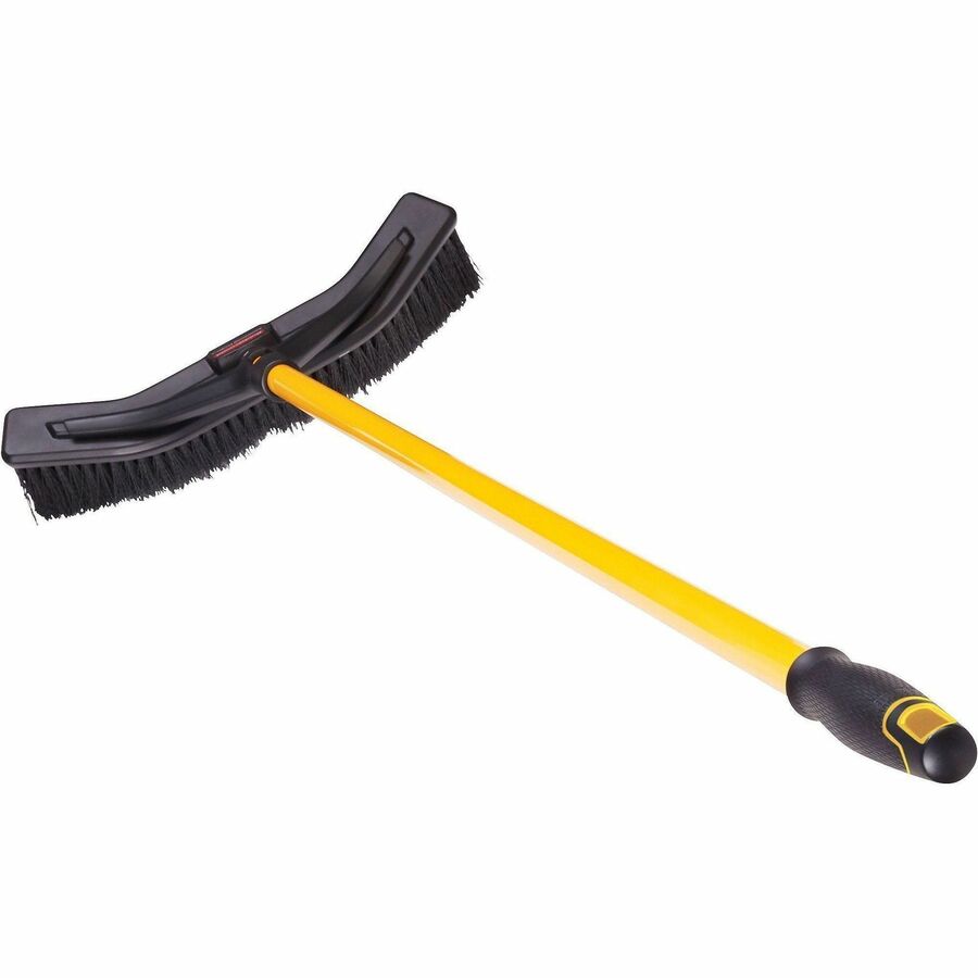 Rubbermaid Commercial Maximizer Push-To-Center 18" Brooms - Polypropylene Bristle - 58.1" Overall Length - Steel Handle - 6 / Carton