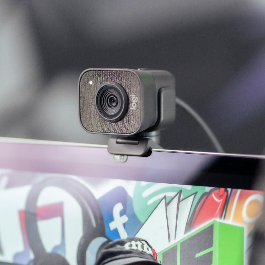Logitech Webcam - 2.1 Megapixel - 60 fps - Graphite - USB - Retail - 1920 x 1080 Video - Auto-focus - 78deg Angle - Microphone - Monitor
