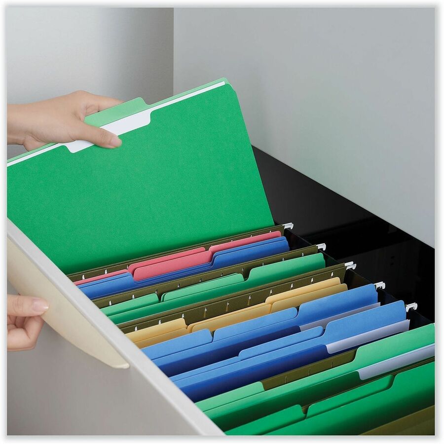 Interior File Folders, 1/3-Cut Tabs: Assorted, Letter Size, 11-pt Stock, Green, 100/Box
