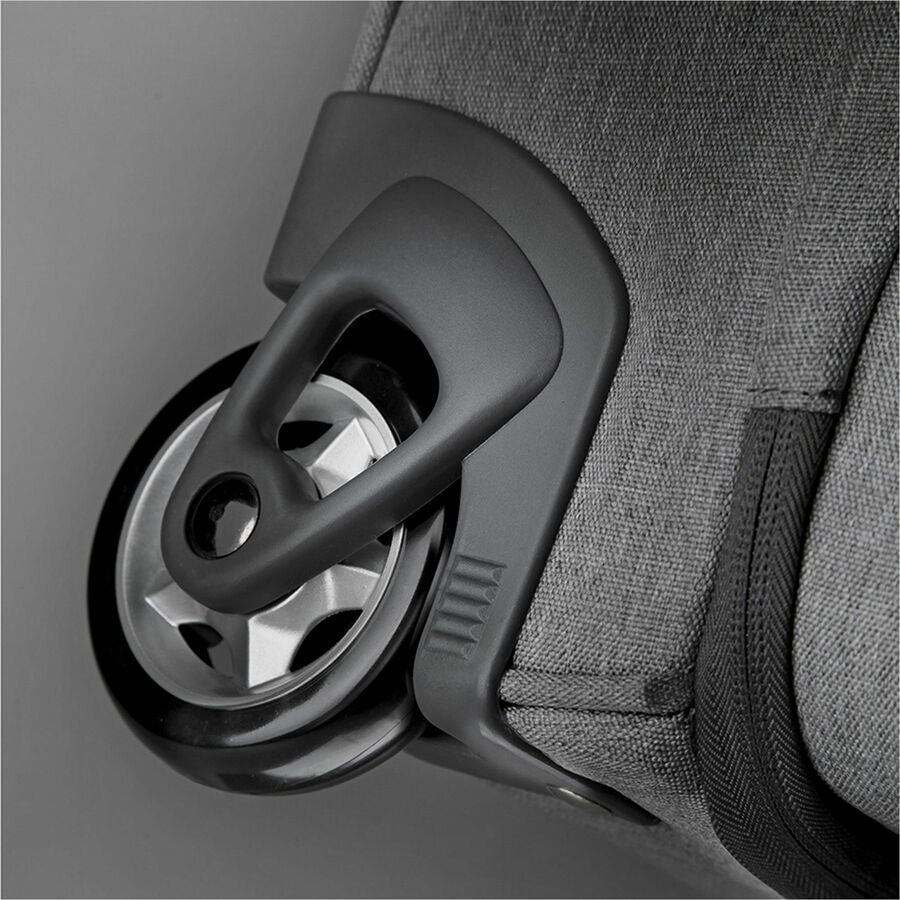 Solo Re:treat Travel/Luggage Case (Carry On) Luggage, Travel Essential - Gray - Handle - 22" Height x 14" Width x 7" Depth - 1 Each