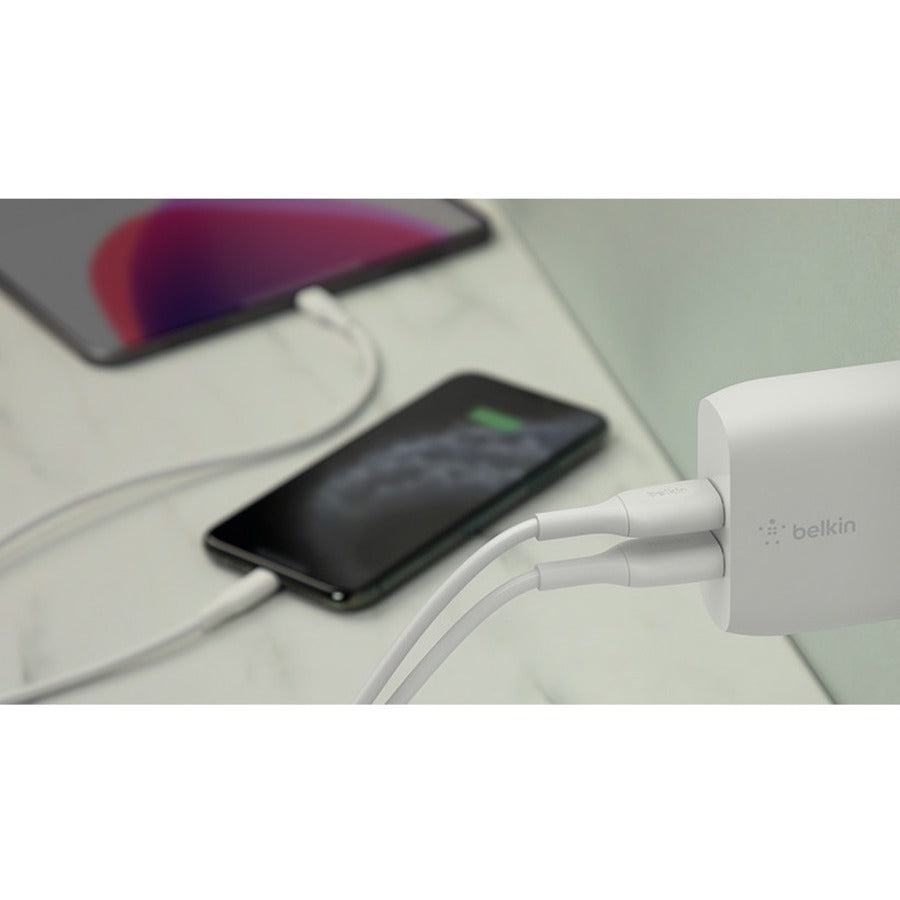 belkin-boostcharge-dual-usb-a-wall-charger-24w-usb-a-to-micro-usb-cable-included-power-adapter-1-pack-24-w-480-a-output_blkwce002dq1mwh - 5