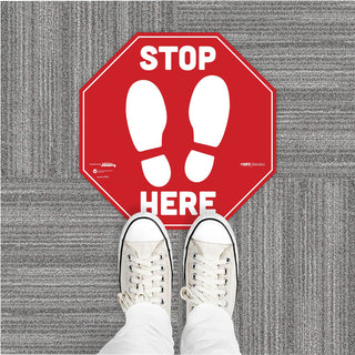 tabbies-besafe-stop-here-messaging-carpet-decals-6-pack-stop-here-print-message-12-width-x-12-height-square-shape-easy-readability-removable-pressure-sensitive-adhesive-adjustable-non-slip-acrylic-vinyl-red-white_tab29202 - 2