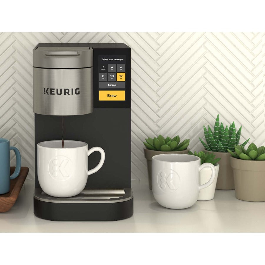 keurig-k-2500-plumbed-single-serve-commercial-coffee-maker-programmable-1450-w-344-quartsingle-serve-black-silver_gmt7952 - 5