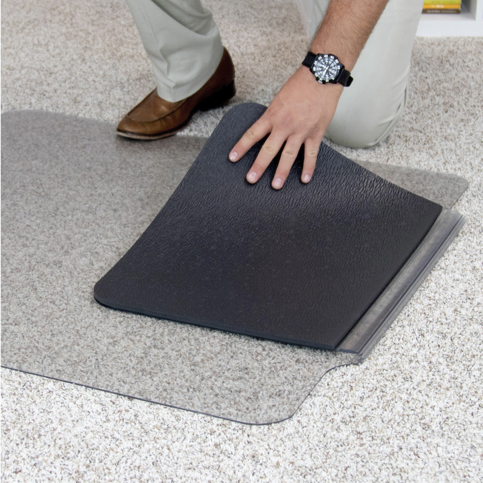 es-robbins-sit-or-stand-mat-with-lip-pile-carpet-53-length-x-36-width-lip-size-18-length-x-20-width-rectangular-vinyl-foam-clear-1each_esr184619 - 2