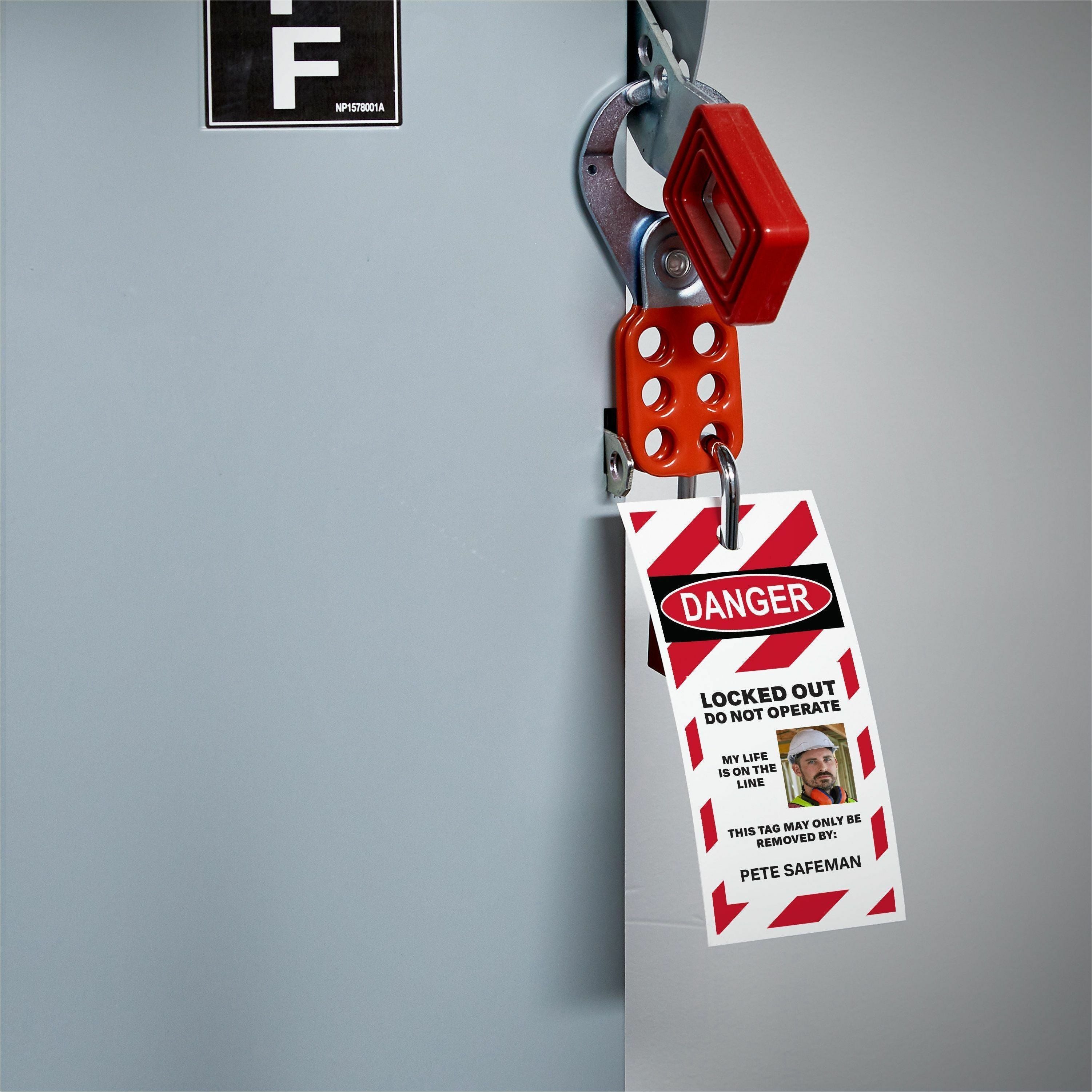 avery-ultraduty-lock-out-tag-out-hang-tags-292-length-x-550-width-60-pack-plastic-white_ave62400 - 4