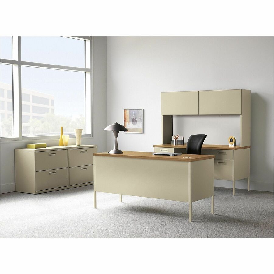HON Metro Classic HP3276 Pedestal Desk - 4 x Box, File Drawer(s) - Double Pedestal - Square Edge - Finish: Harvest, Putty