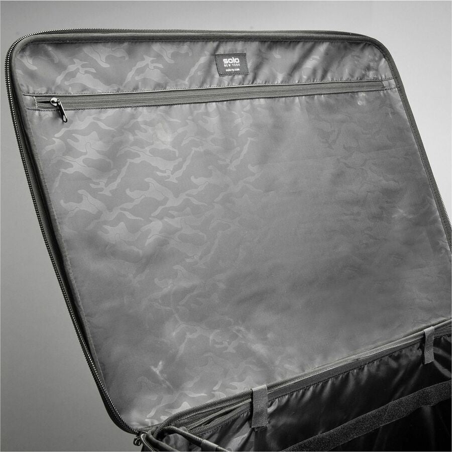 Solo PRO TRANSPORTER 128 Non Roller Travel/Luggage Top Case - Box 2 of 2 - Black - 17.5" x 26" x 18.75" - Bump Resistant - Black Luggage - 128L Volume Capacity - 1 Pack
