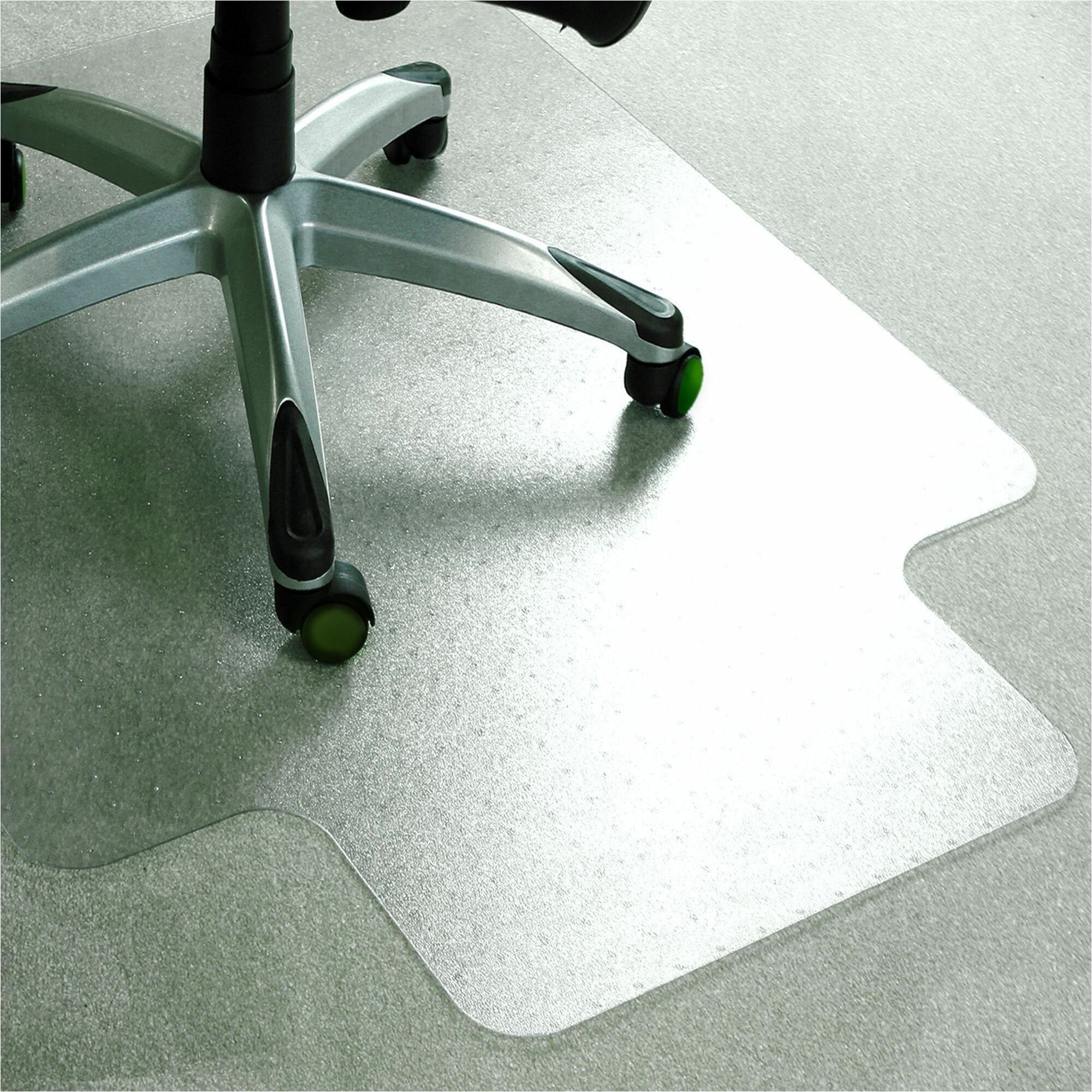advantagemat-plus-apet-lipped-for-low-standard-pile-carpets-45-x-53-53-length-x-45-width-x-0087-depth-x-0375-thickness-lip-size-12-length-x-25-width-lipped-amorphous-polyethylene-terephthalate-apet-clear-1each-taa-com_flrnccmflag0005 - 1
