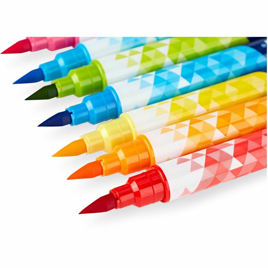 crayola-dual-ended-markers-chisel-brush-marker-point-style-multicolor-12-pack_cyo588314 - 7