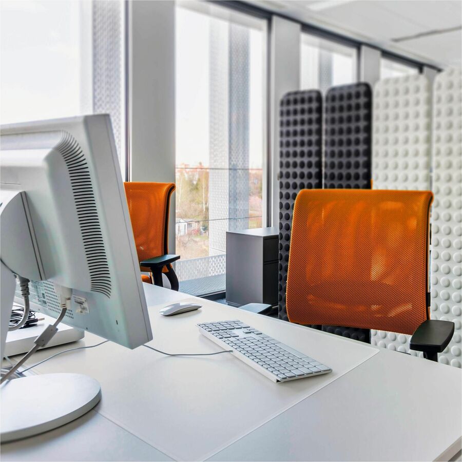 DURABLE Contoured Edge Desk Mat - Office - 19.69" Length x 25.59" Width - Rectangular - Polypropylene - Transparent - 1Each