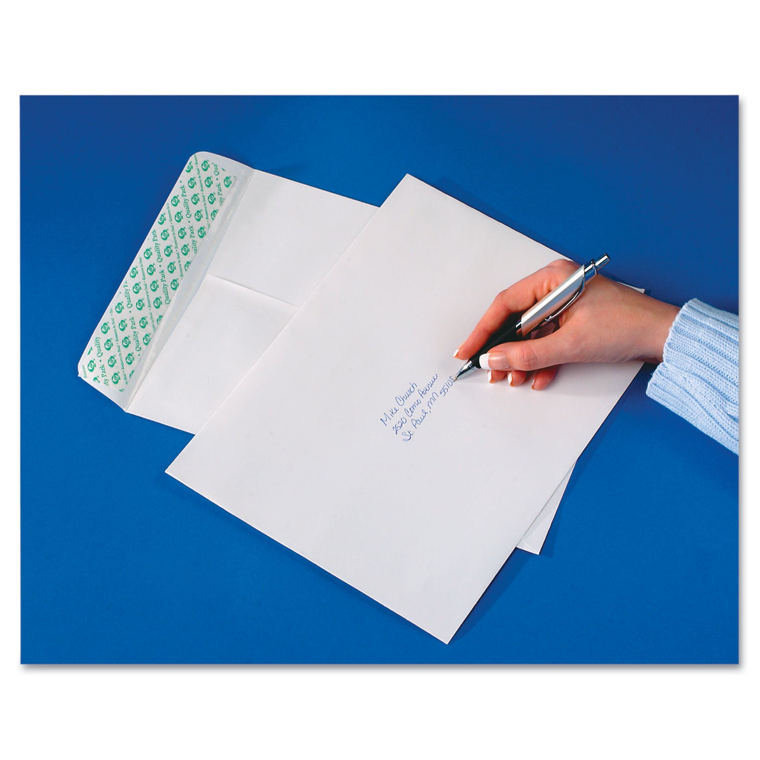 Tech-No-Tear Catalog Envelope, Paper Exterior, #10 1/2, Cheese Blade Flap, Self-Adhesive Closure, 9 x 12, White, 100/Box - 