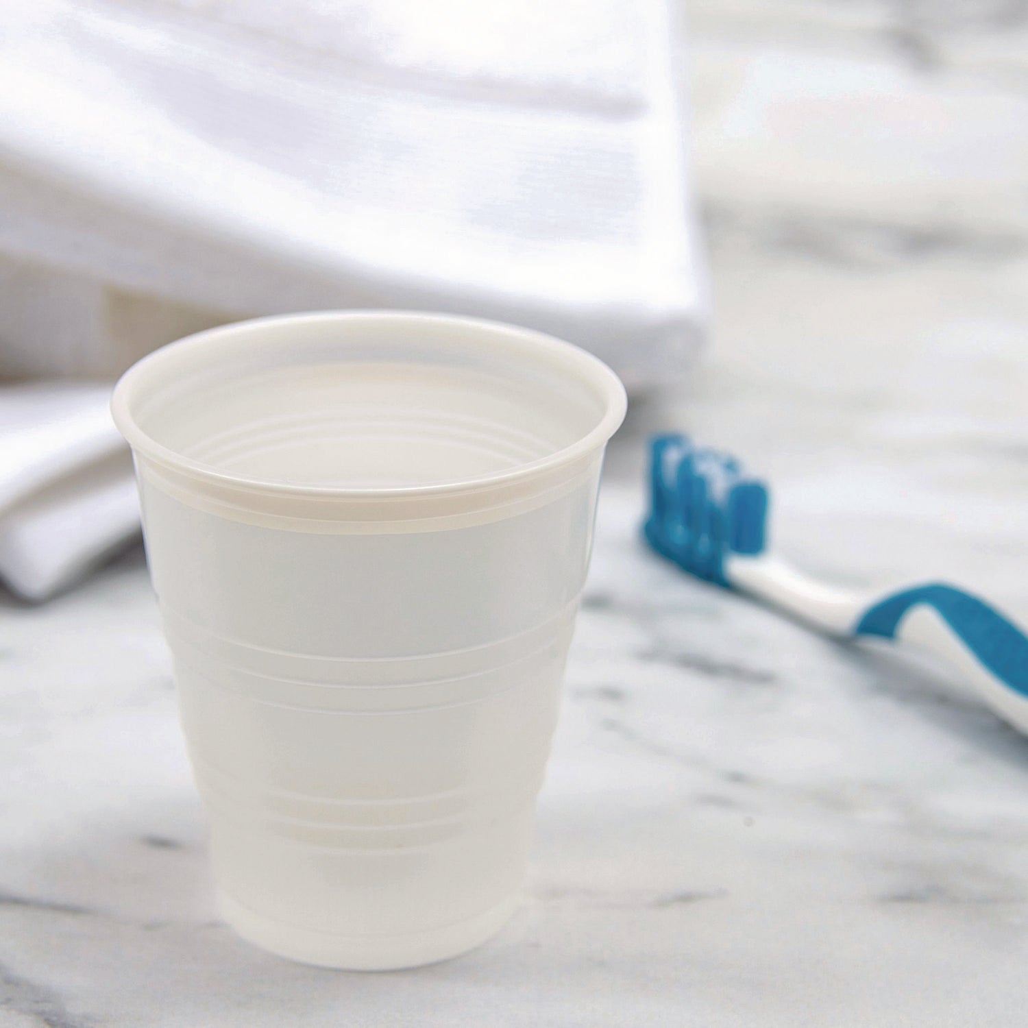 High-Impact Polystyrene Cold Cups, 5 oz, Translucent, 100 Cups/Sleeve, 25 Sleeves/Carton