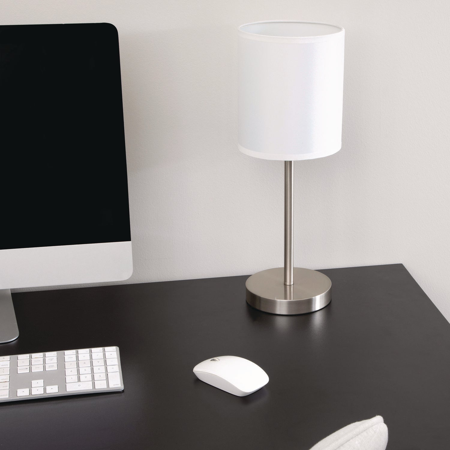 slim-line-lamp-set-table-1263-high-and-floor-615-high-silver_ledl9135 - 5