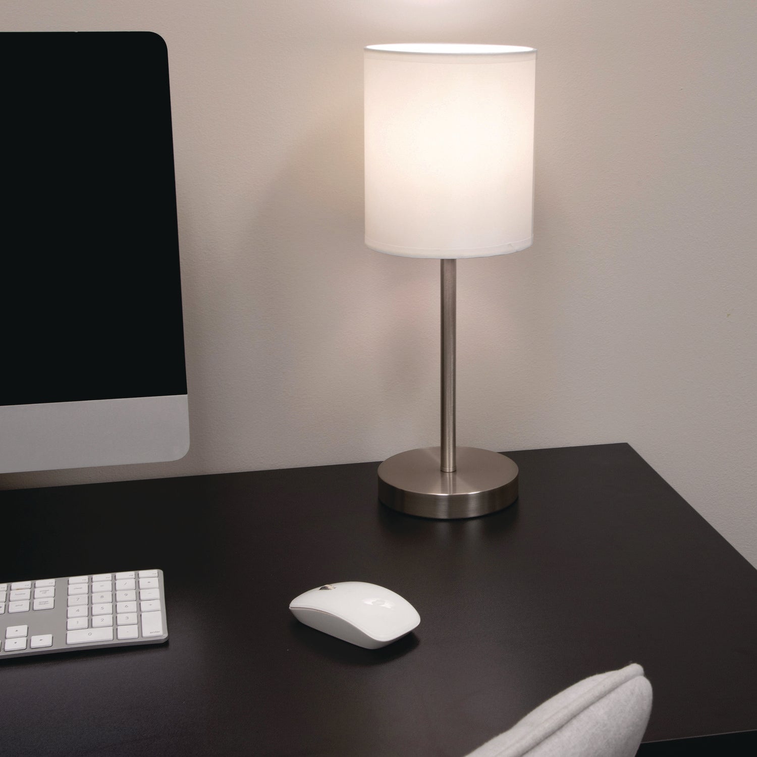 slim-line-lamp-set-table-1263-high-and-floor-615-high-silver_ledl9135 - 7