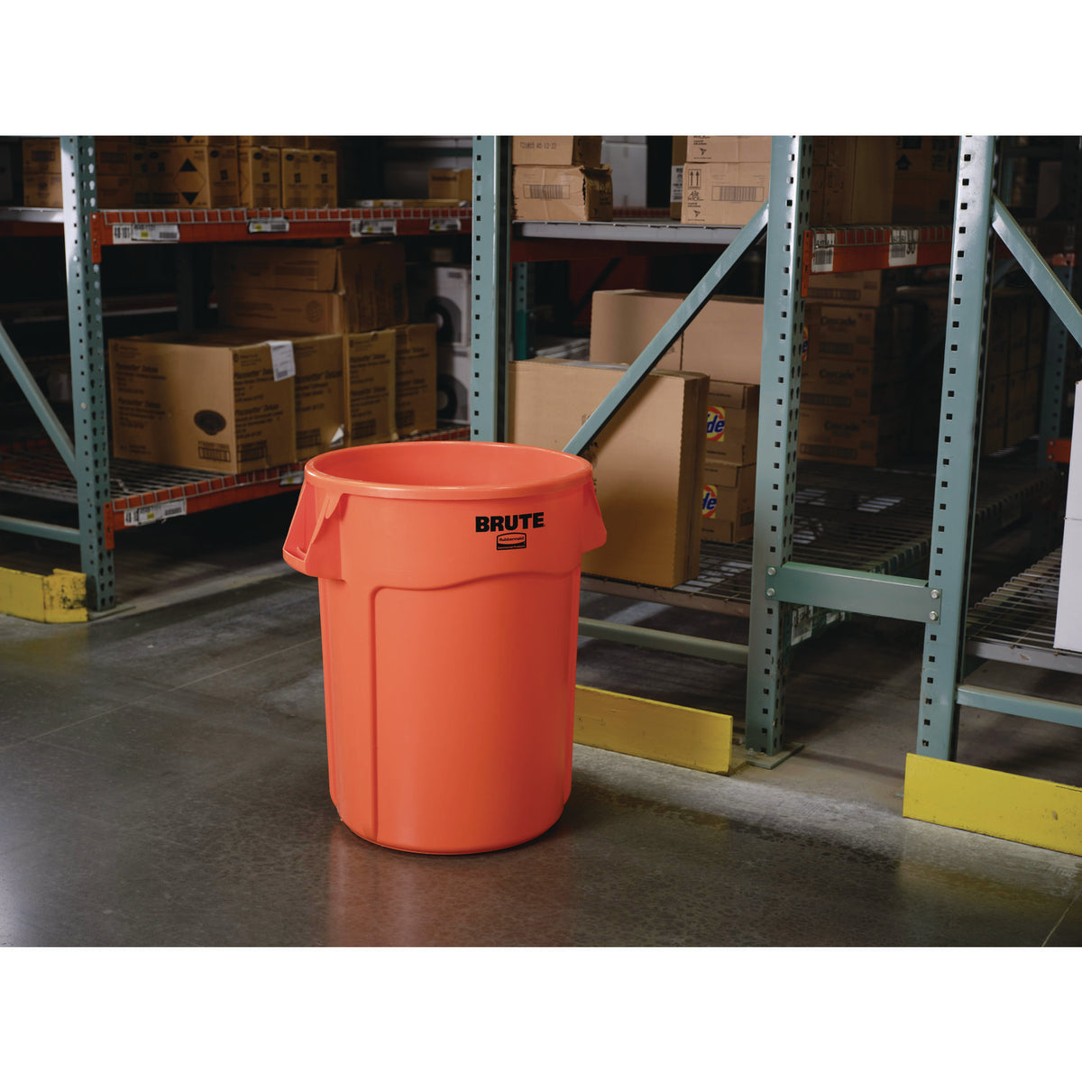 Brute Round Container, 44 gal, Plastic, Orange