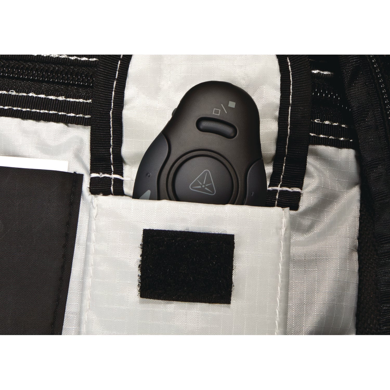 Wireless USB Presenter with Laser Pointer, Class 2, 50 ft Range, Black